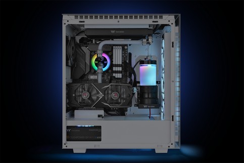 Thermaltake Pacific PR32-D5, and Pacific PR12-D5 Plus Pump